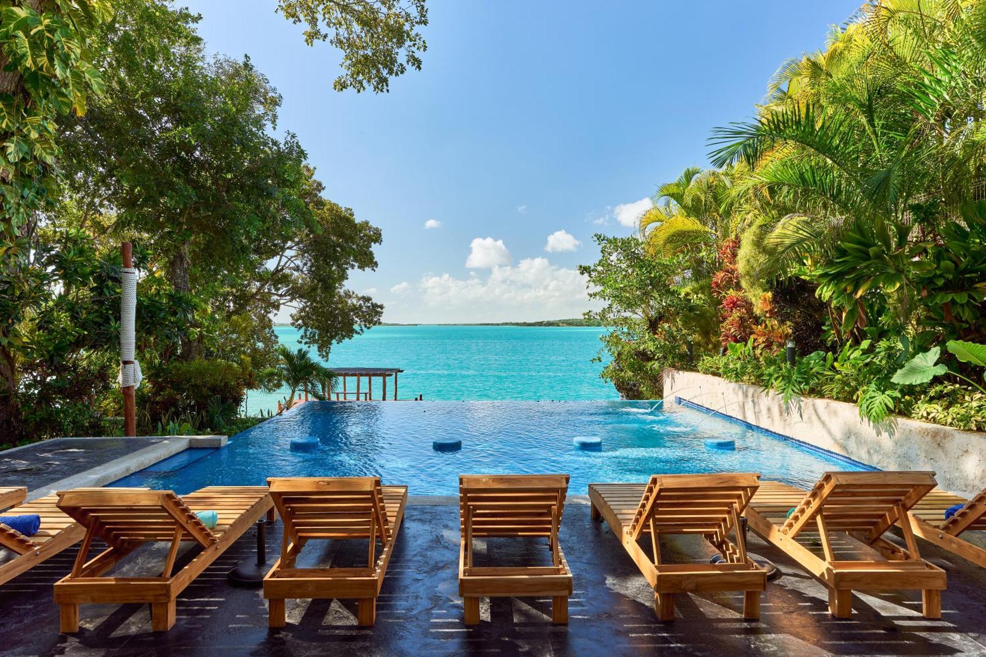Cristalino Lagoon Front Hotel, Restaurant & Spa Bacalar Kültér fotó
